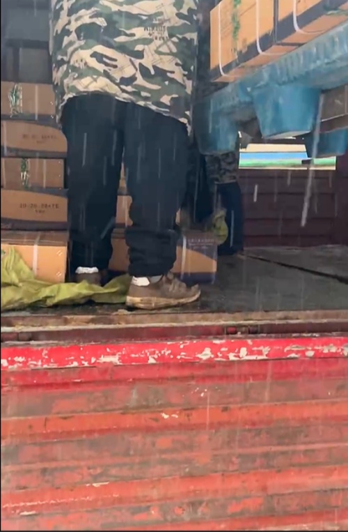 摩爾水溶肥頂雪發(fā)貨中2 摩爾水溶肥頂雪發(fā)貨中2